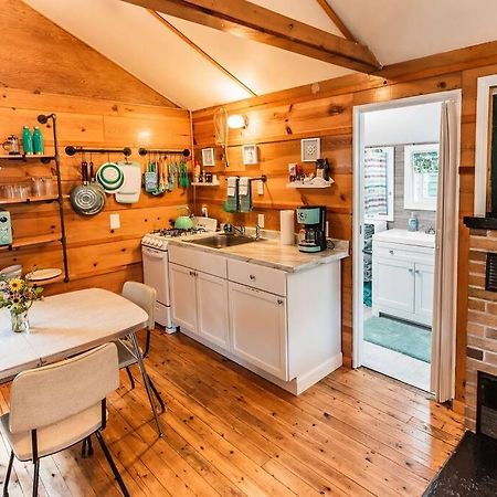 Big Blue Lake Cottages, Llc - Cottage #5 Holton 外观 照片