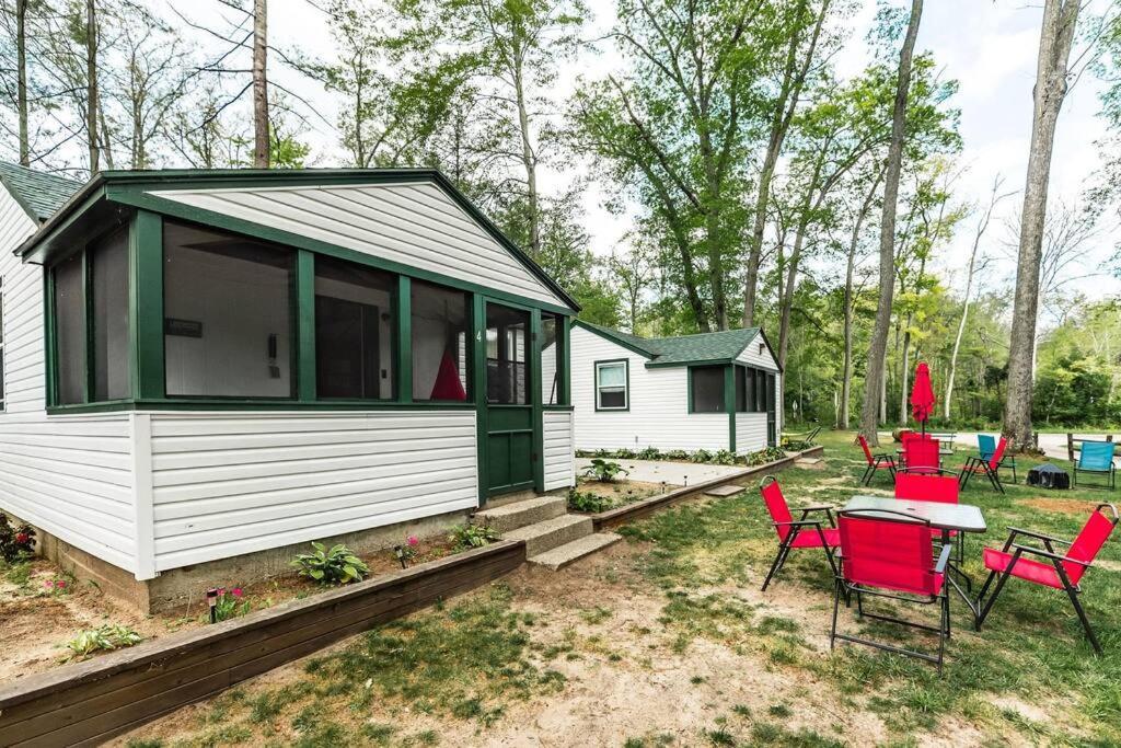 Big Blue Lake Cottages, Llc - Cottage #5 Holton 外观 照片