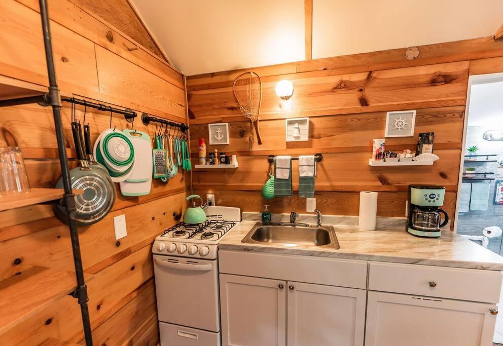 Big Blue Lake Cottages, Llc - Cottage #5 Holton 外观 照片