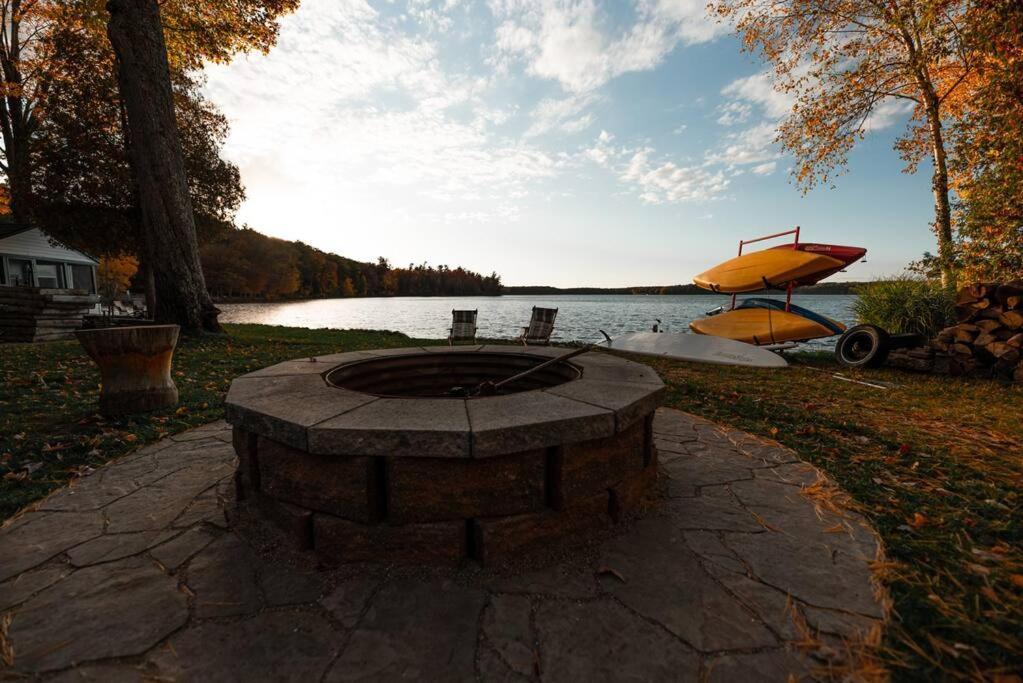 Big Blue Lake Cottages, Llc - Cottage #5 Holton 外观 照片