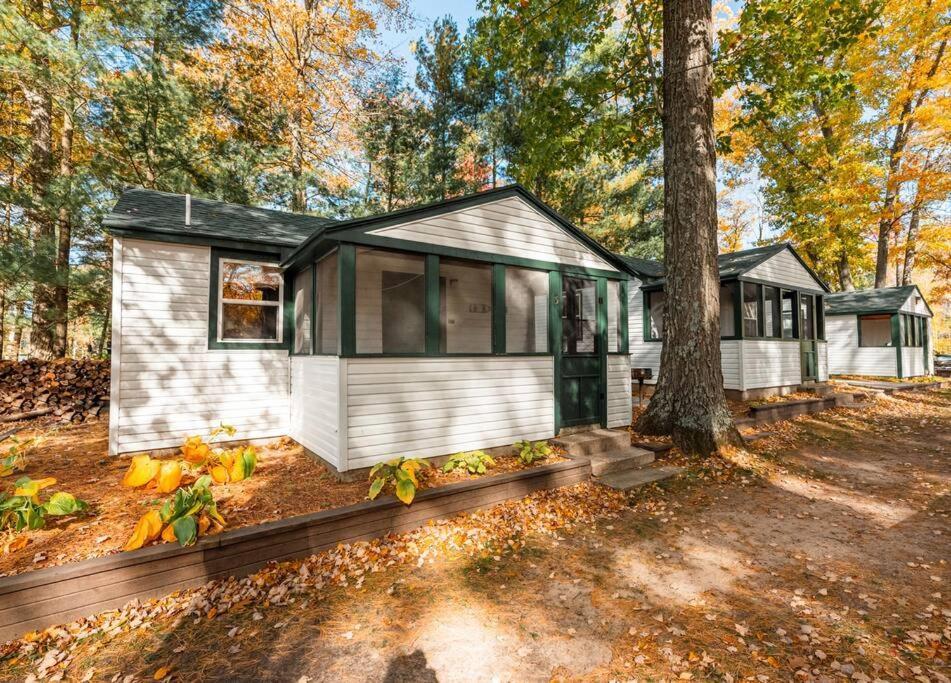 Big Blue Lake Cottages, Llc - Cottage #5 Holton 外观 照片